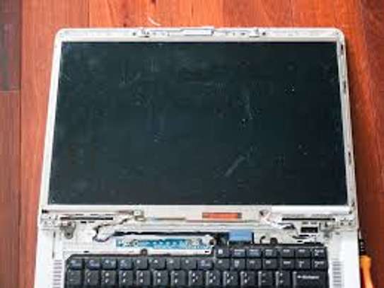 laptop keyboard replacement maintenance and repair image 2