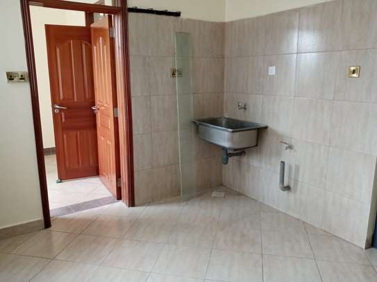 Spacious  All Ensuit 3 Bedrooms Apartments In Kileleshwa image 14