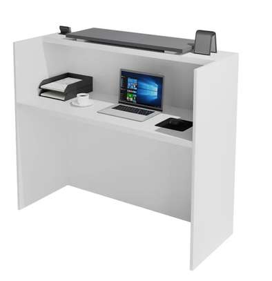 Office Desk: 1400mm Front Office Classic Desk image 4