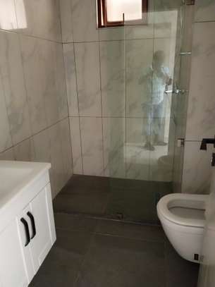 3 Bed Apartment with En Suite at Baobab Road image 19