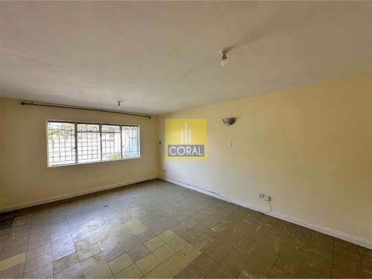 4 Bed House in Langata image 18