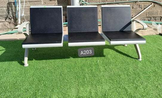 Heavy duty linked office visitor waiting seat image 9