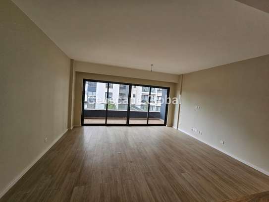 2 Bed Apartment with En Suite in Riverside image 6
