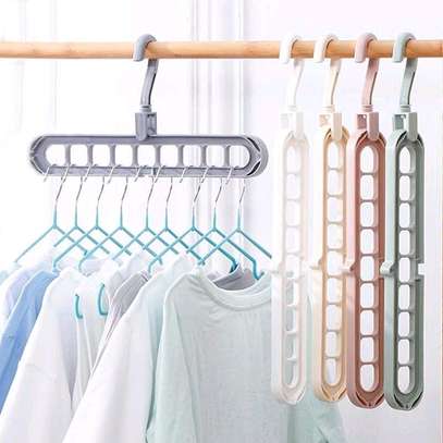 9 in1 holes hanger image 3