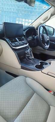 Toyota land Cruiser ZX Black 2023 image 2