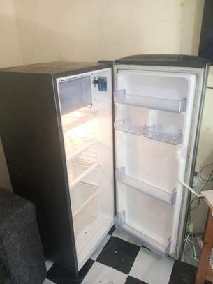 I'm selling My Samsung fridge image 1