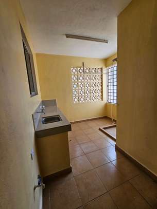 3 Bed Apartment with En Suite at Kileleshwa image 15