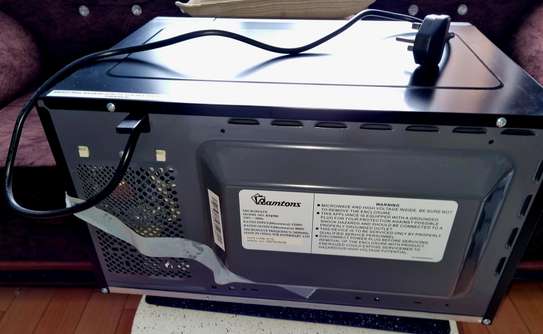 Ramtons RM/588 microwave image 3