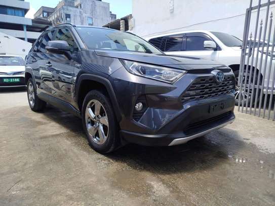 Toyota rav4 image 4