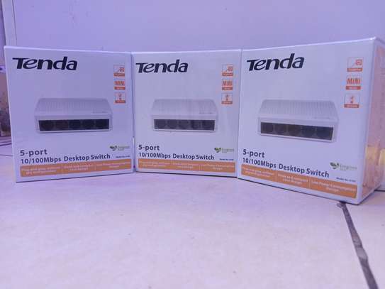 Tenda S105 5-Port 10/100Mbps Fast Ethernet SwITCH image 1