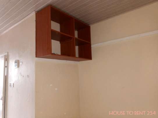 BEDSITTER AVAILABLE TO RENT IN 87 WAIYAKI WAY image 7