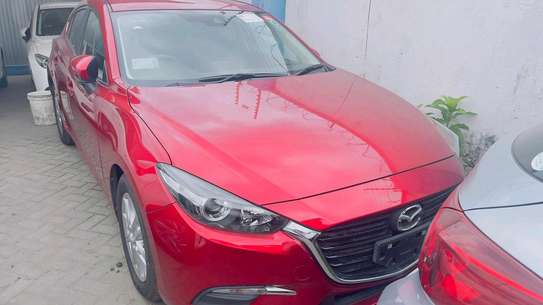 Mazda axela petrol 2018model image 5