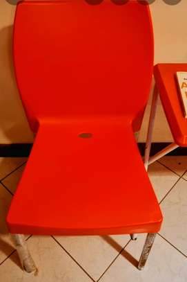 Good Plastic Material Red Colour Garden Seats for Sale!! image 5
