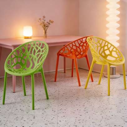 Plastic Chairs : Stackable Plastic Restaurant Cafe Chair image 5