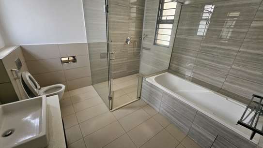 4 Bed House with En Suite in Garden Estate image 14