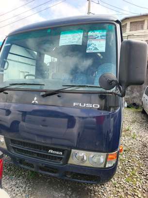 Mitsubishi Rosa automatic diesel image 10