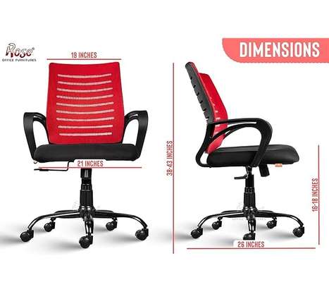 Office Chair: Medium Mesh Office Swivel Seat image 5