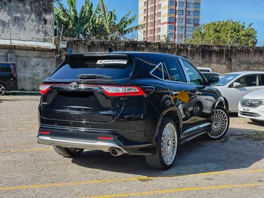 Toyota Harrier Premium 2018 Sport Sunroof image 10