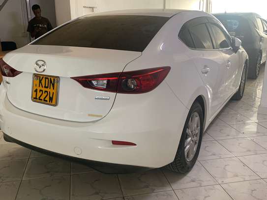 Mazda Axela white 2018 image 3