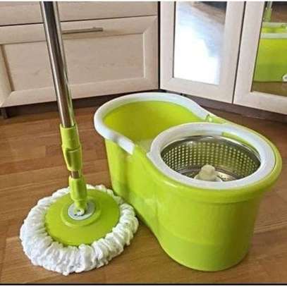 Rotating 360 Spin Mopper And Bucket Set image 2