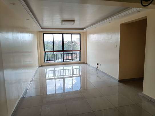 3 Bed Apartment with En Suite in Kileleshwa image 11