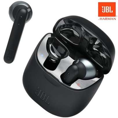 JBL TUNE 220TWS - True Wireless in-Ear Headphone image 1