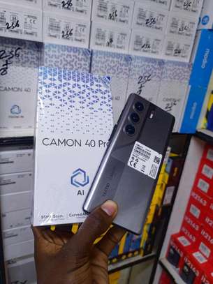 Tecno camon 40pro image 3