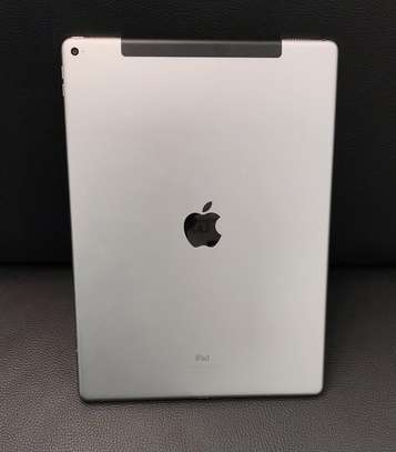 Apple iPad Pro 12.9 inch  Wi-Fi & Cellular 128GB image 3