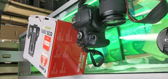 Canon D2000  (boxed) image 2