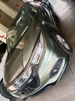 Honda vezel image 4