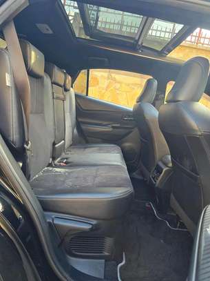 Toyota Harrier GR Black Sport 2018 image 10
