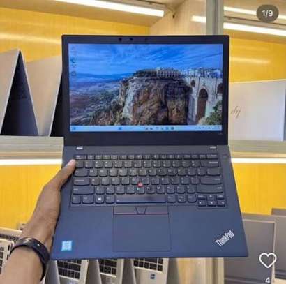 lenovo t470s core i7,8gb ,256s ,14inches image 6