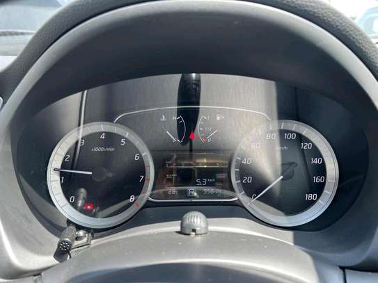 Nissan sylphy S touring image 6