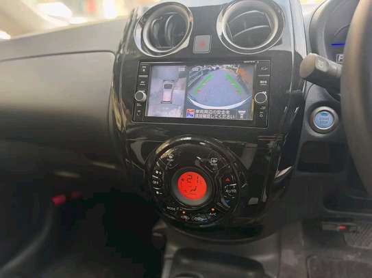 Nissan note empower image 8
