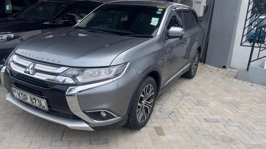 MITSUBISH OUTLANDER 2017MODEL image 4