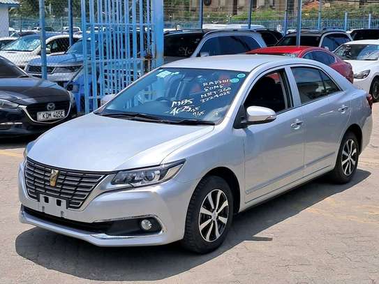 TOYOTA PREMIO 2019 image 8