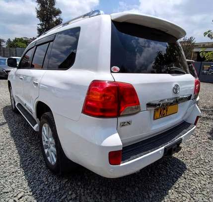 2013 TOYOTA LAND CRUISER ZX V8 image 4