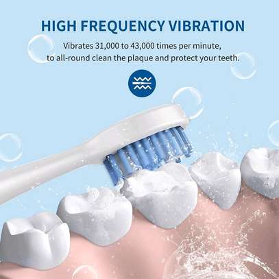 Electric toothbrush image 5