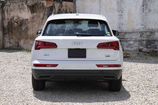 AUDI Q5 image 10