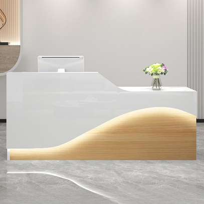 Reception Desks: 1.8 M Office Reception Desk In Kenyenya image 2