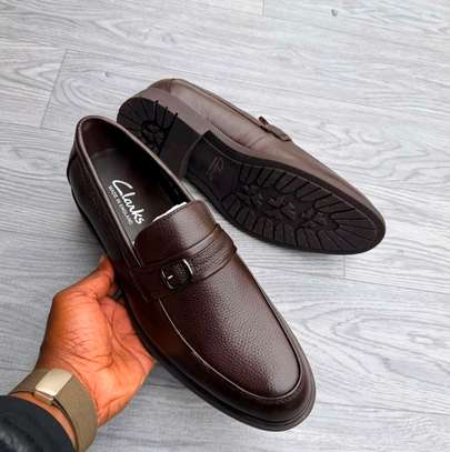 Quality men's shoes. image 3