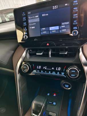 TOYOTA HARRIER,2020,2WD,(WE ACCEPT HIRE PURCHASE) image 10