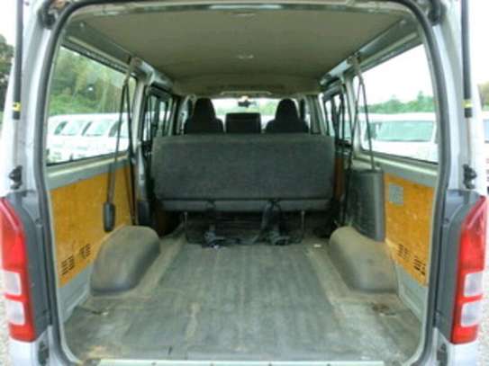 Toyota hiace auto diesel(mkopo accepted) image 9