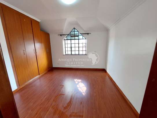 4 Bedroom Duplex Apartment For Rent In Fourways, Kiambu Road image 9