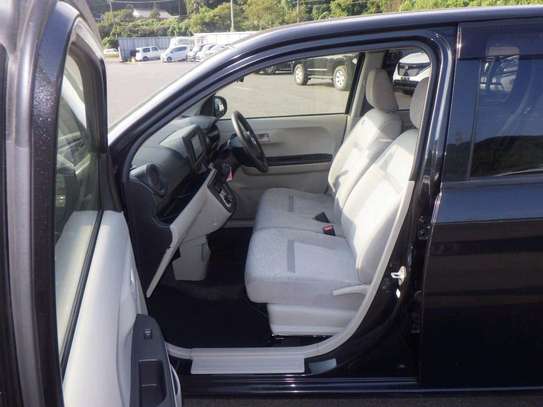 Toyota passo 2019 model image 5