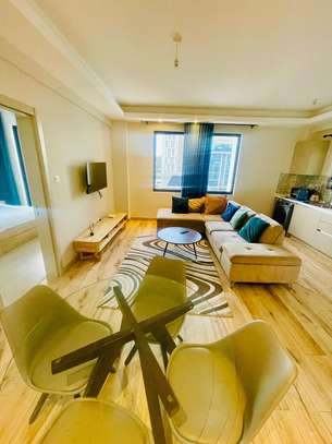 1 Bed Apartment with En Suite at Westlands Road image 7