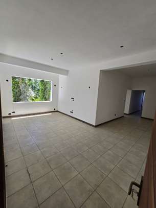 2 Bed Apartment with En Suite at Jcc Mtambo image 3