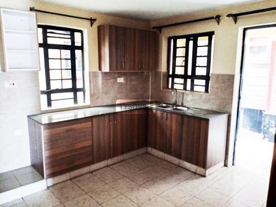 4 Bed House with En Suite in Kitengela image 4