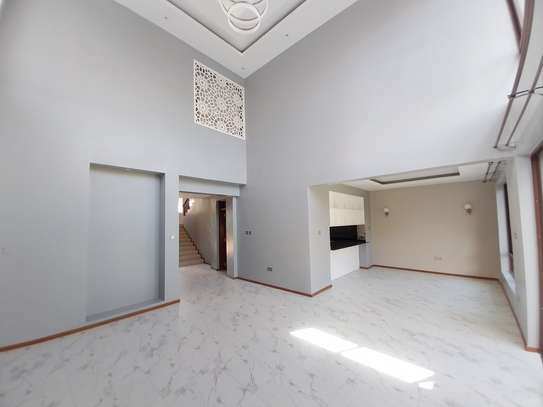 4 Bed Townhouse with Swimming Pool in Kiambu Road image 14