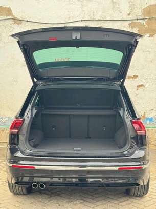 Volkswagen Tiguan s line image 9